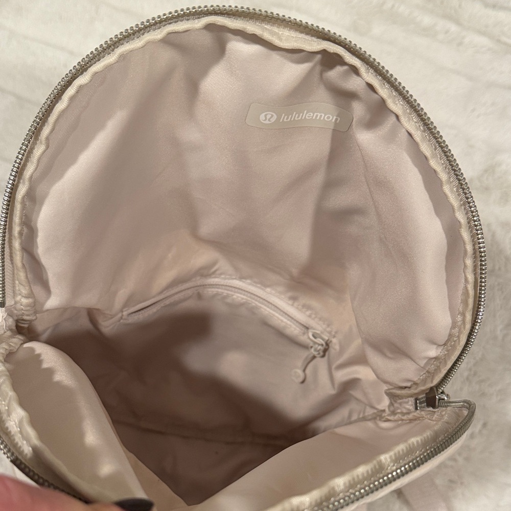 lululemon athletica Beige Crossbody Bag - Picture 3 of 4